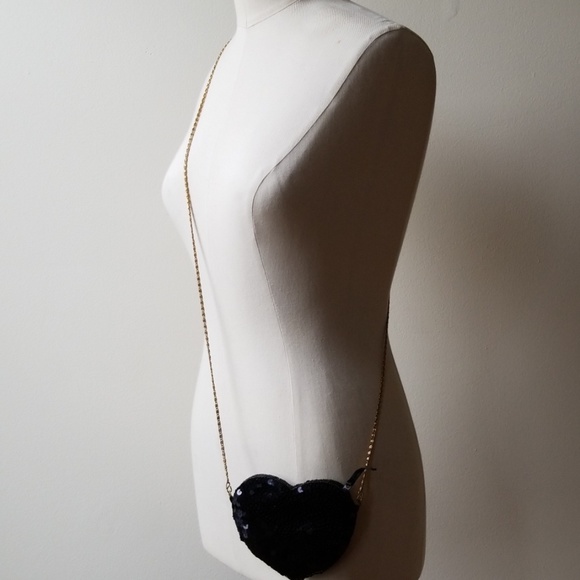 H&M Black Sequin Heart Beaded Crossover Bag - Picture 8 of 8